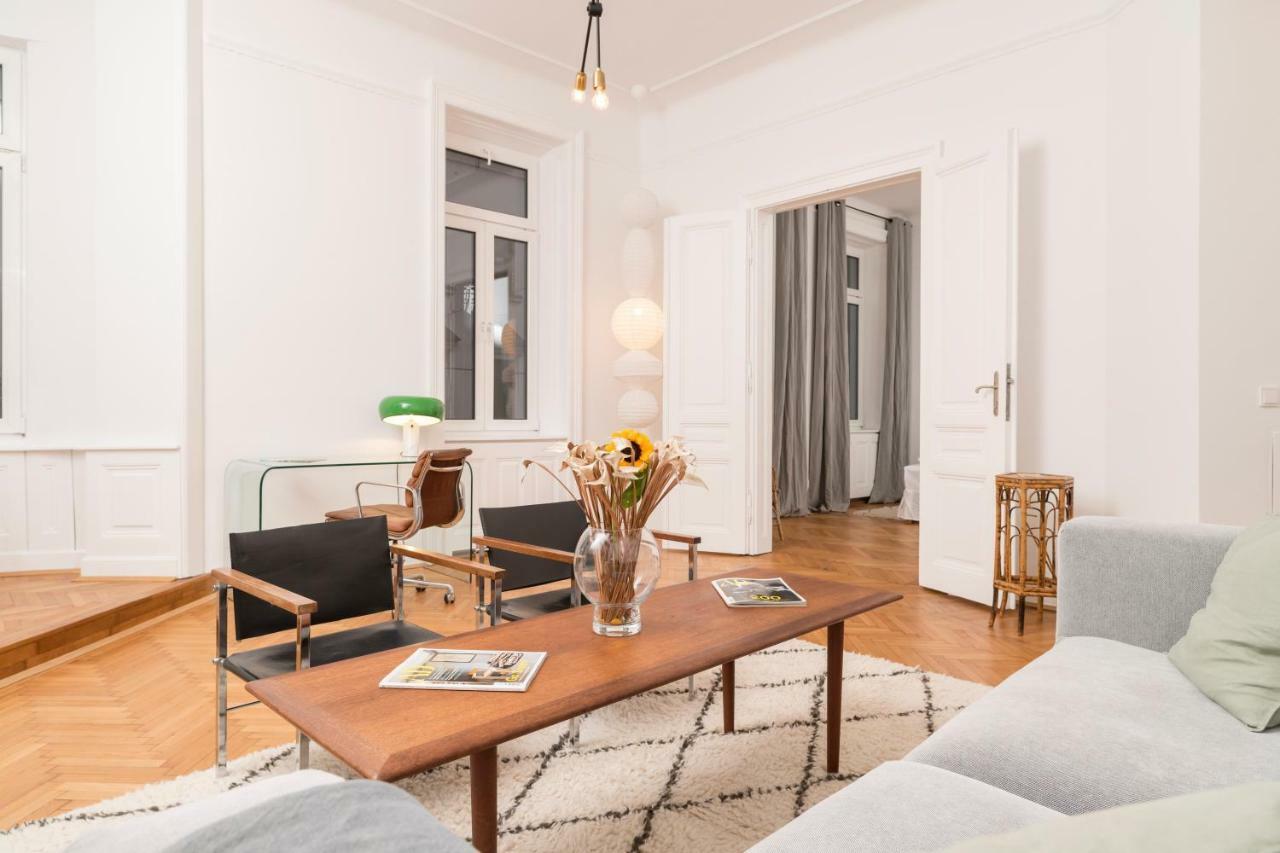 Apartment Design Loft Hohe Warte By Ichbucheat Wien